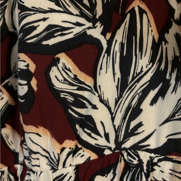 Anthropologie floral short sleeve dress. Cute tiered style. Size CXS. - Picture 6 of 6